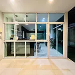 Inn Kham Apartment