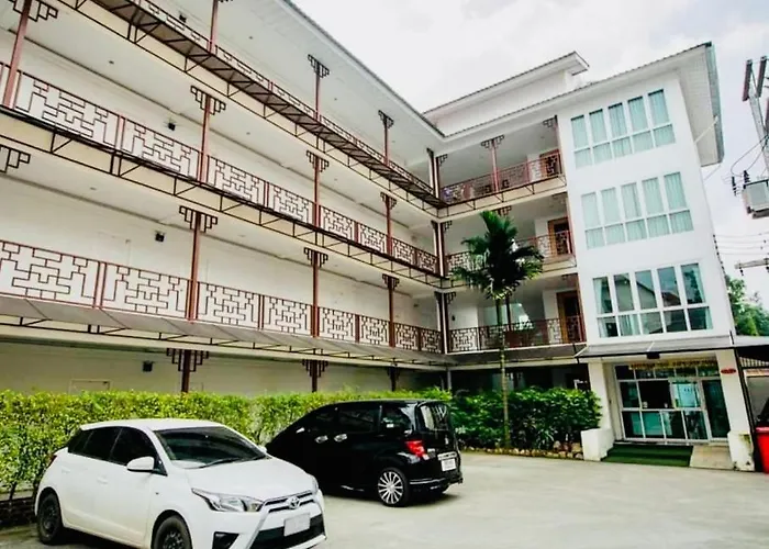 Inn Kham Apartment