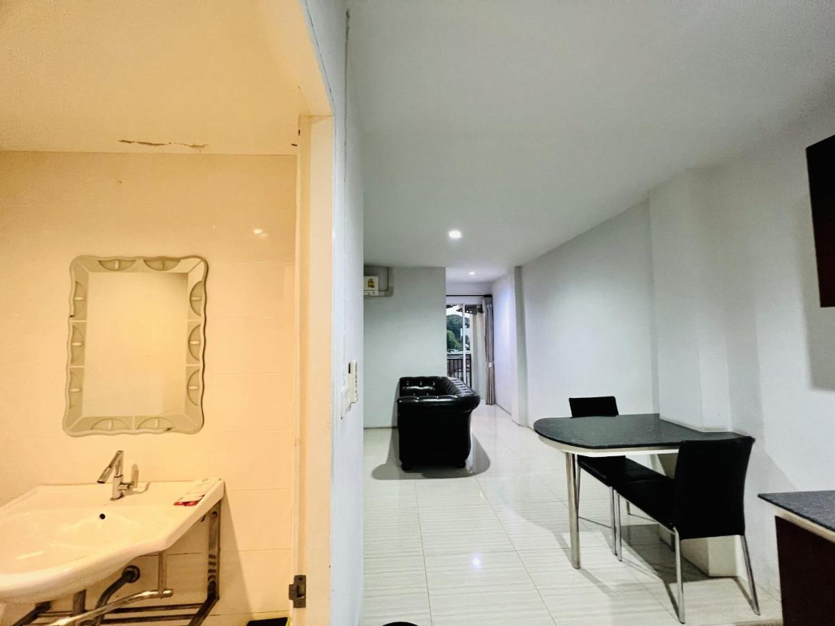 Kham Guest house 2*