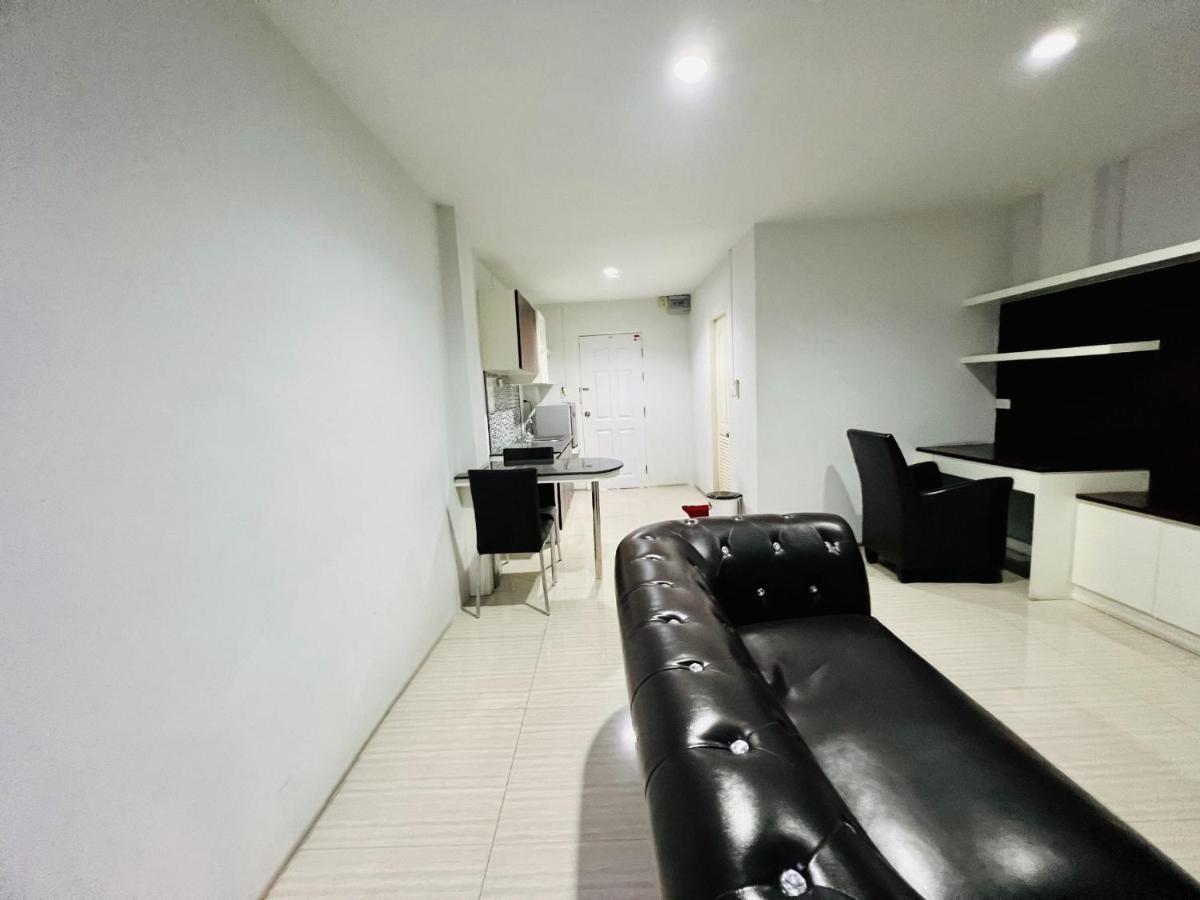 Kham Guest house 2*
