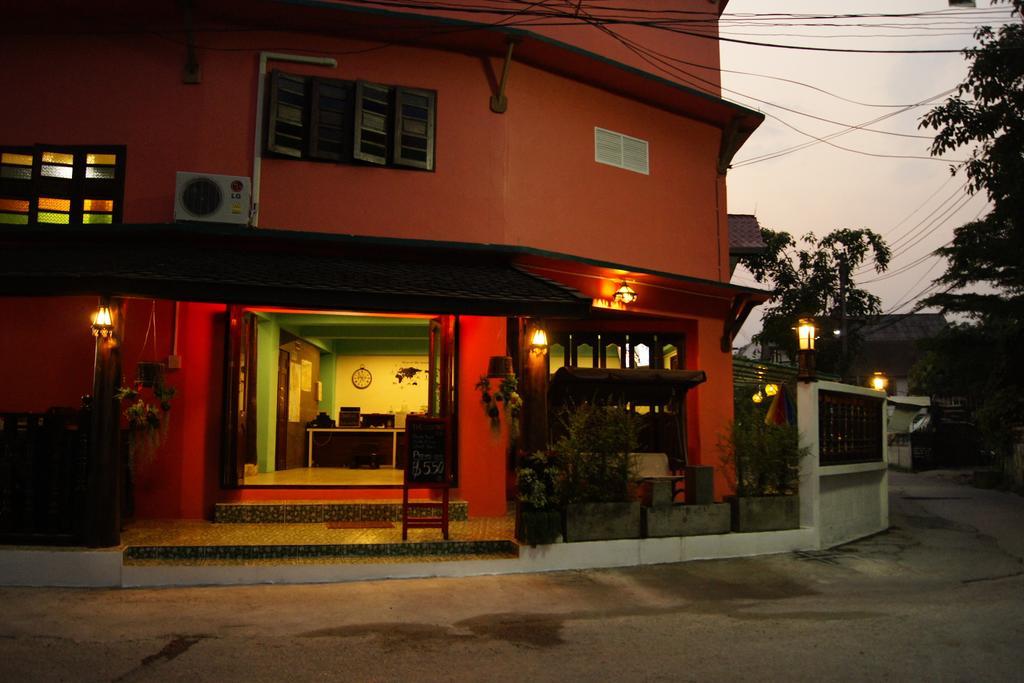 The Corner *