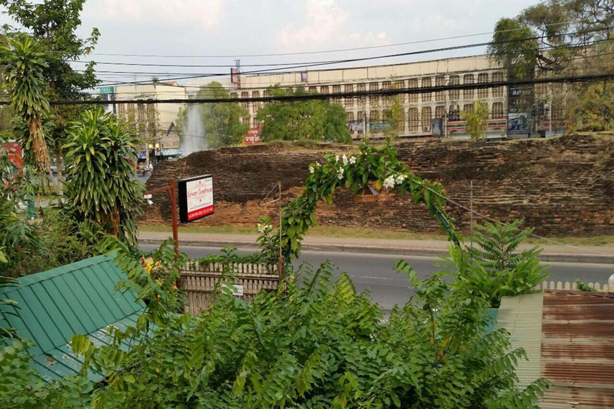 Siriwan Bed & Breakfast