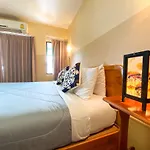 Funky Monkey Cnx - Guesthouse