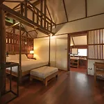 Chompor Lanna Hotel