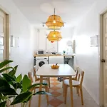 4 Bedrooms Family At Chiang Mai Old City