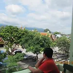 Jay Guesthouse And Restaurant (Adults Only)