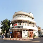 Oyo 552 Hab40 Hostel