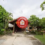 Oyo 909 Guiding Star Resort
