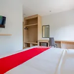 Oyo 1053 Bloom Guest House