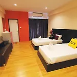 Gem Tree Premium Hotel