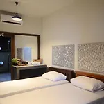 Suandok History House