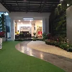 Northlands House Hotel