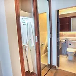 Luxury Close Night Bazaar Pool Condo