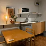 Baannaisoi2 Mini Hotel