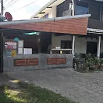 Gongkaew Huenkum Hotel