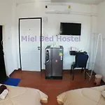 Miel Bed Hostel & Gallery