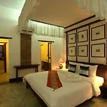 Rainforest Chiangmai Hotel