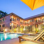 Rainforest Chiangmai Hotel