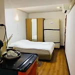 Home @Samlan Soi 1