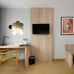Prime Square Hotel