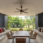 Countryside Villa, 2 Bedroom Villa, Infinity Pool And Maid Service