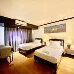 Thapaeplacehotel