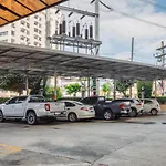 V Residence Hotel