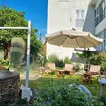 Bloomin\' Moon Hostel, Chiang Mai Old Town