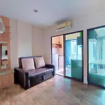 Deluxe Room At Tree Boutique Condo By Suwan Style Agency