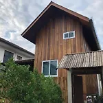 Wooden House In The Centre Of Chiangmai Self-Checkin