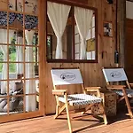 Baan Mai Mon