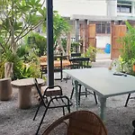 Pa Rang Cafe & Art Stay