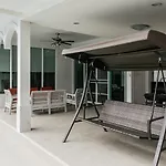 Heritage Town Villa In Old City