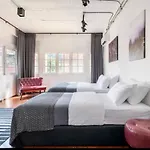 3Br House In Thapae L Nightbazaar