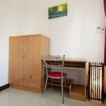 Private 3 Bedroom Townhome In City Of Cm Near Old City
