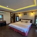 Phu Ing Fah Resort