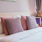 Modern Condo In Nimman By Pimolplace