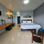 Phusuang Place