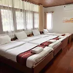 Lanaro House