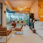 Moose Hotel Chiangmai
