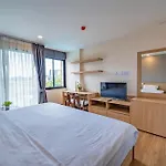 Rain T Hotel