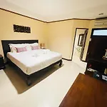 Na Thapae Chiangmai Hotel