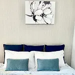 Cozy B At Nimman Studio Room In Condominium