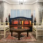 Chiangmai Singharat Road Villa
