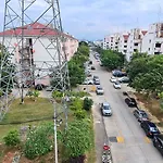 Jikjik Apartment