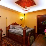 At Chiang Mai Hotel