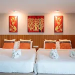 Huen Jao Ban Hotel