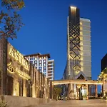 Luxury High Floor Top Pool Gym Condo With 2Br