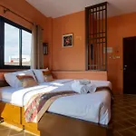 Huen Hug Chiang Mai