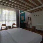 Mammoth Boutique Hotel